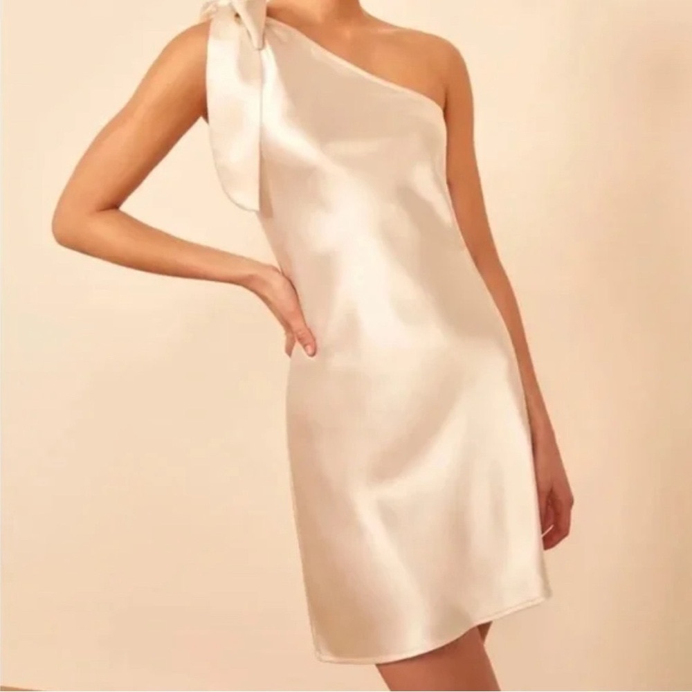 NWOT: Reformation one shoulder bow silk mini dress